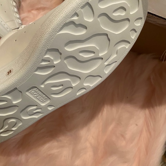 Alexander McQueen Oversized sneaker - Picture 3 of 7